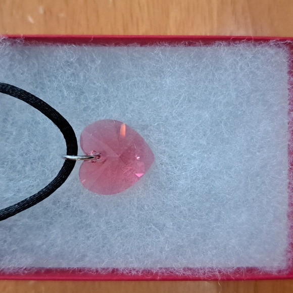 Jewelry - Candy Apple Crystal Heart Necklace